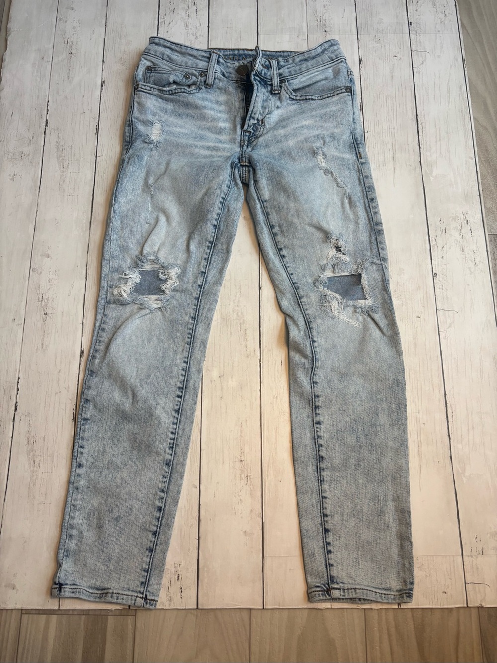 Womens American Eagle Light Blue Distressed Denim Jeans